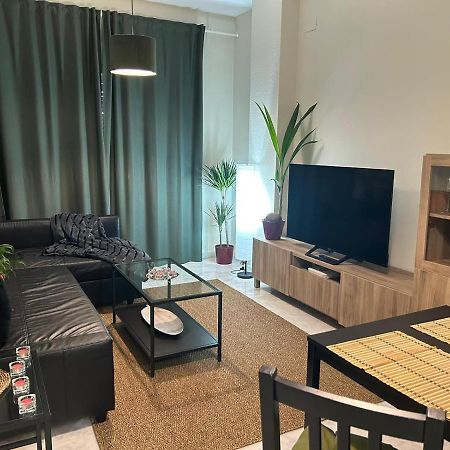 إشبيلية Apartamento Suite Torre Alta Parking Gratis المظهر الخارجي الصورة