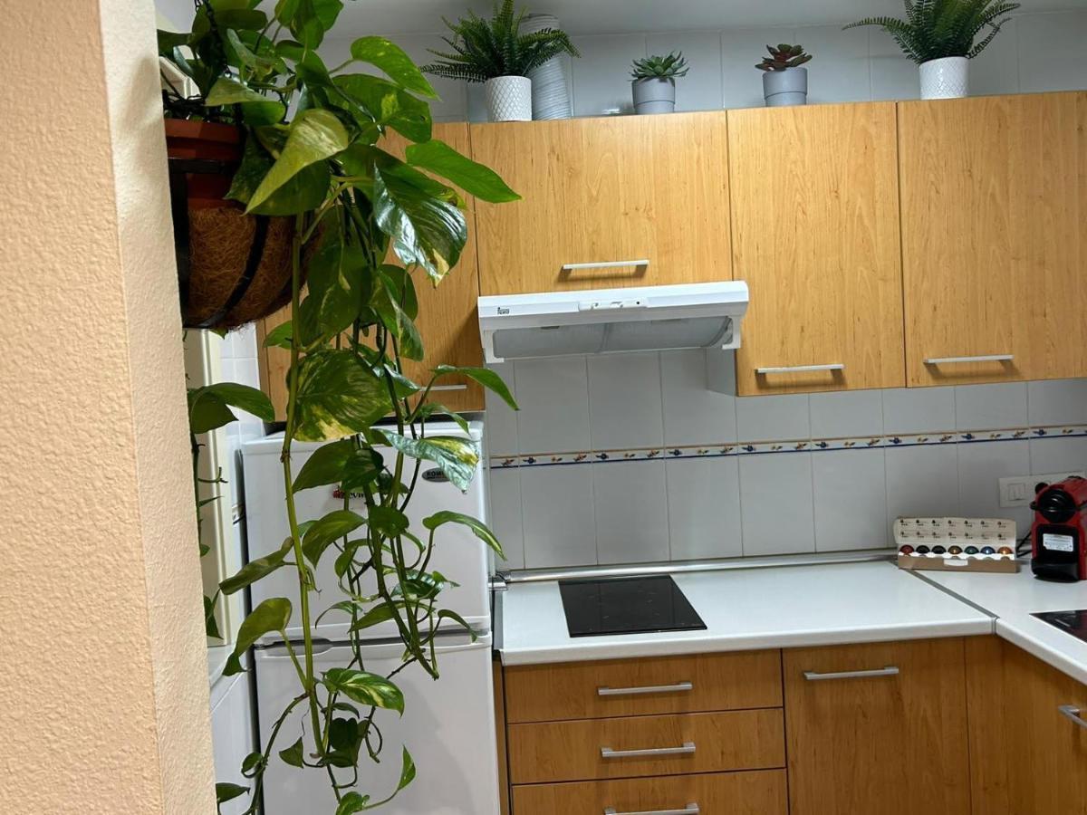 إشبيلية Apartamento Suite Torre Alta Parking Gratis المظهر الخارجي الصورة