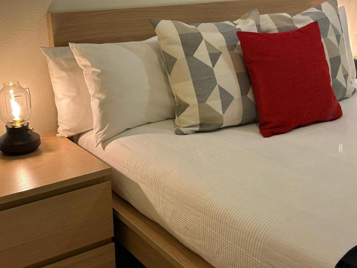 إشبيلية Apartamento Suite Torre Alta Parking Gratis المظهر الخارجي الصورة